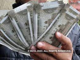 7th Pay Commission: One-time pension scheme change allowed. 