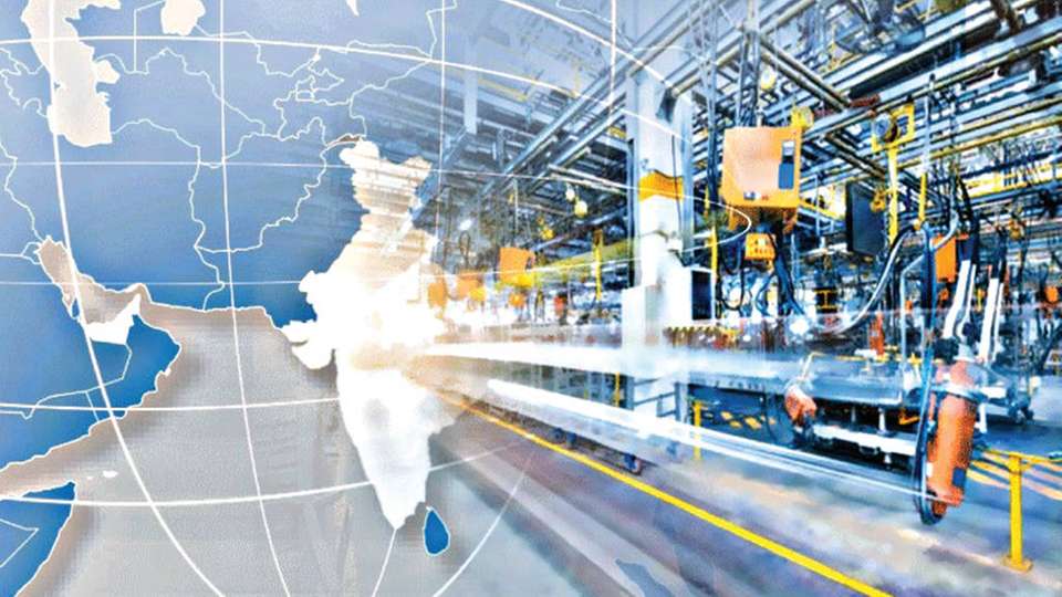  India Offers $2.2 Billion Incentive to Boost Local Manufacturing in New Sectors