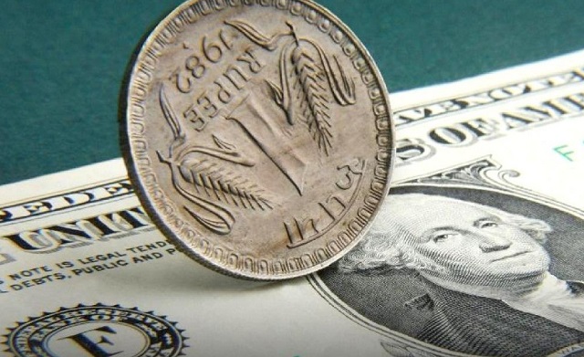 Indian rupee hits one-year low amid worries over oil prices