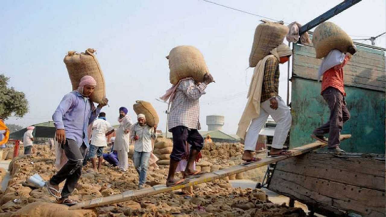Marginal Rise in Retail Inflation for Farm and Rural Labourers in September