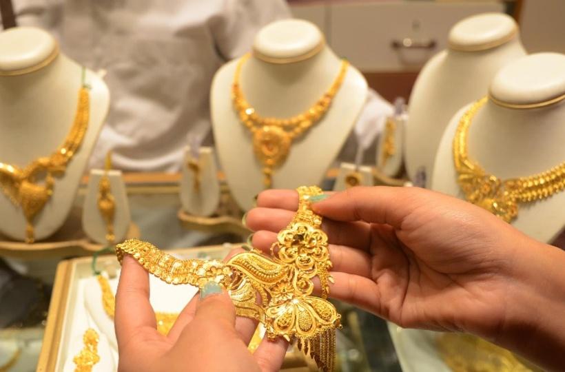 Is Dhanteras 2023 a Good Time to Invest in Gold?