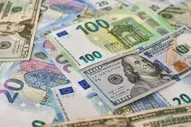 India's Forex Reserves Surge to $595 Billion: RBI Data