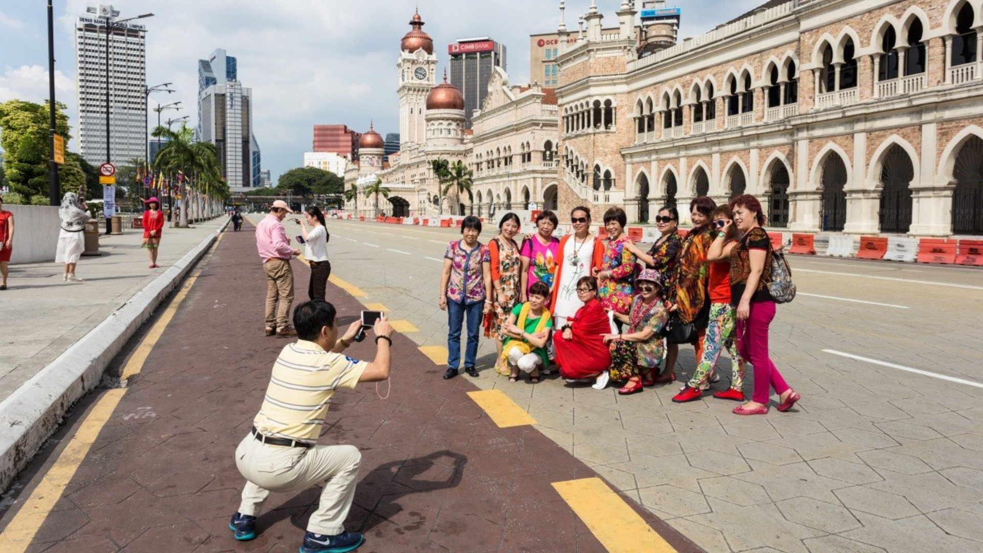 Malaysia to Welcome Chinese and Indian Visitors Visa-Free