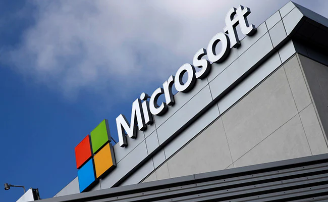 Microsoft Joins Apple in the Trillion-Dollar Club