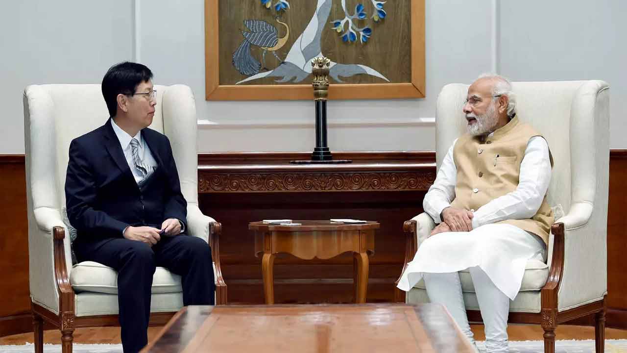 Young Liu, Foxconn Chief, to Receive Padma Bhushan