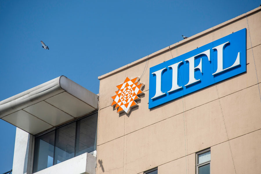 Watsa's Company to Invest $200 Million in IIFL Finance 