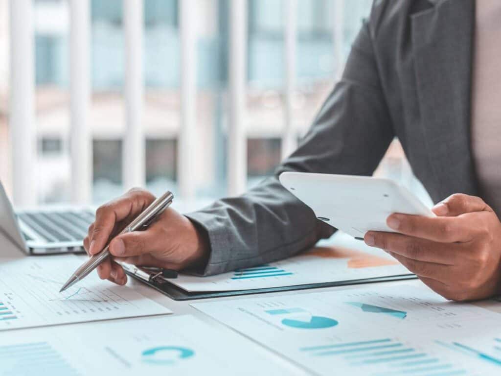 Q4 2024 Earnings Season Heats Up: Bajaj Finance, Nestle India...