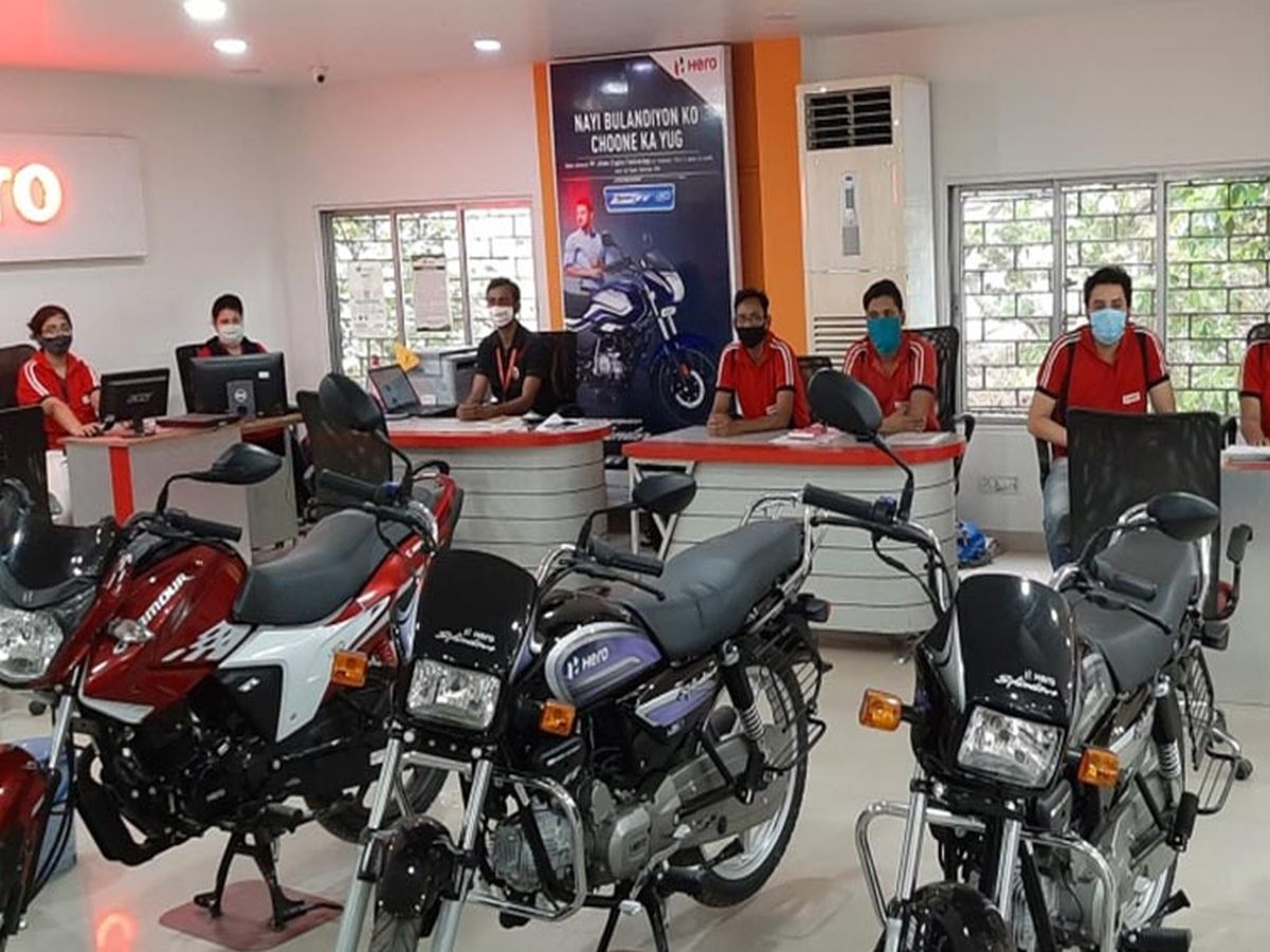 Hero MotoCorp market valuation breaches Rs 1 lakh crore for first time