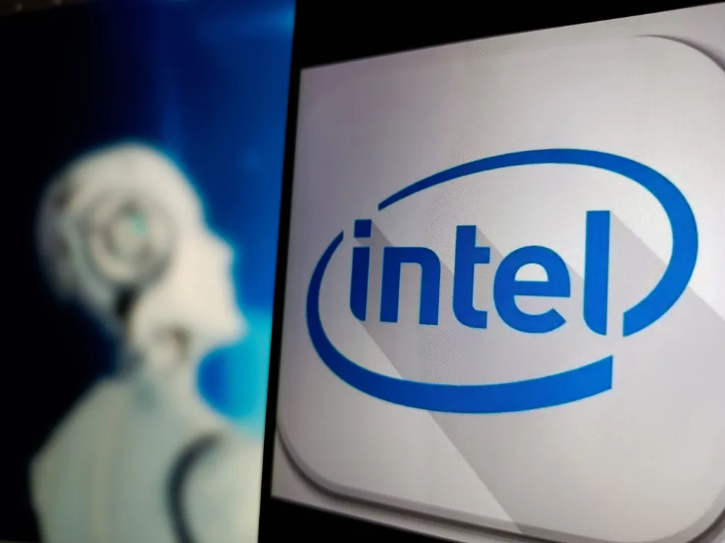 Intel says it will sack 18000 staff cut 20 billion in expenses