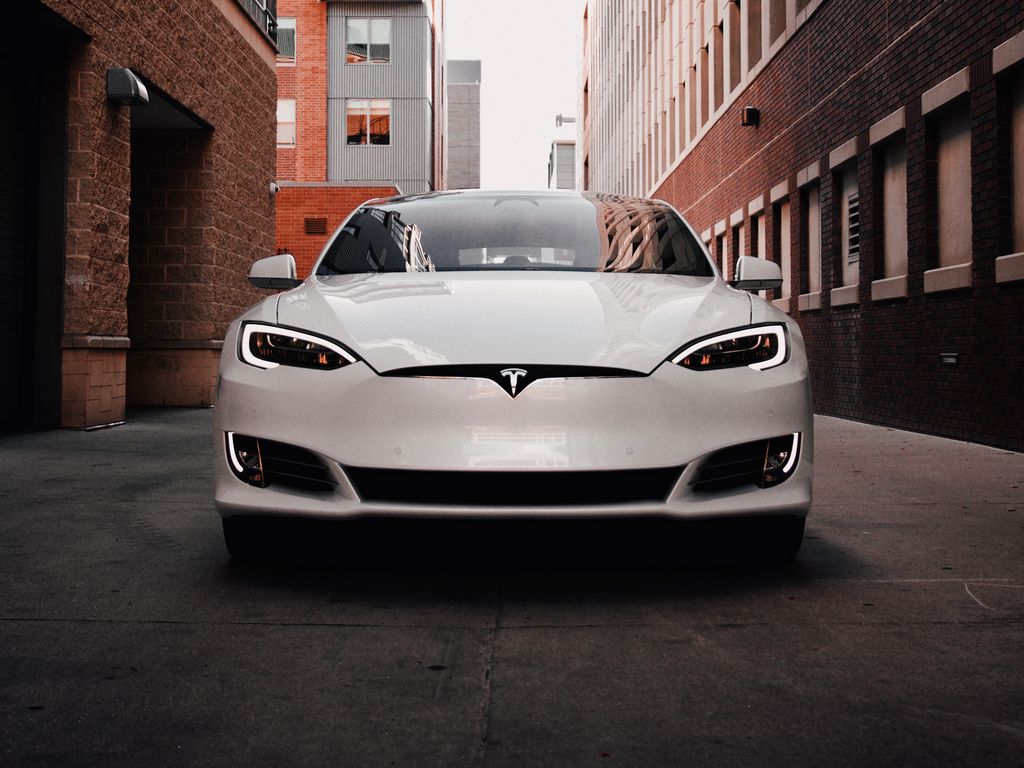 Tesla's ₹4,000 Per Hour Job: Train AI Robots 