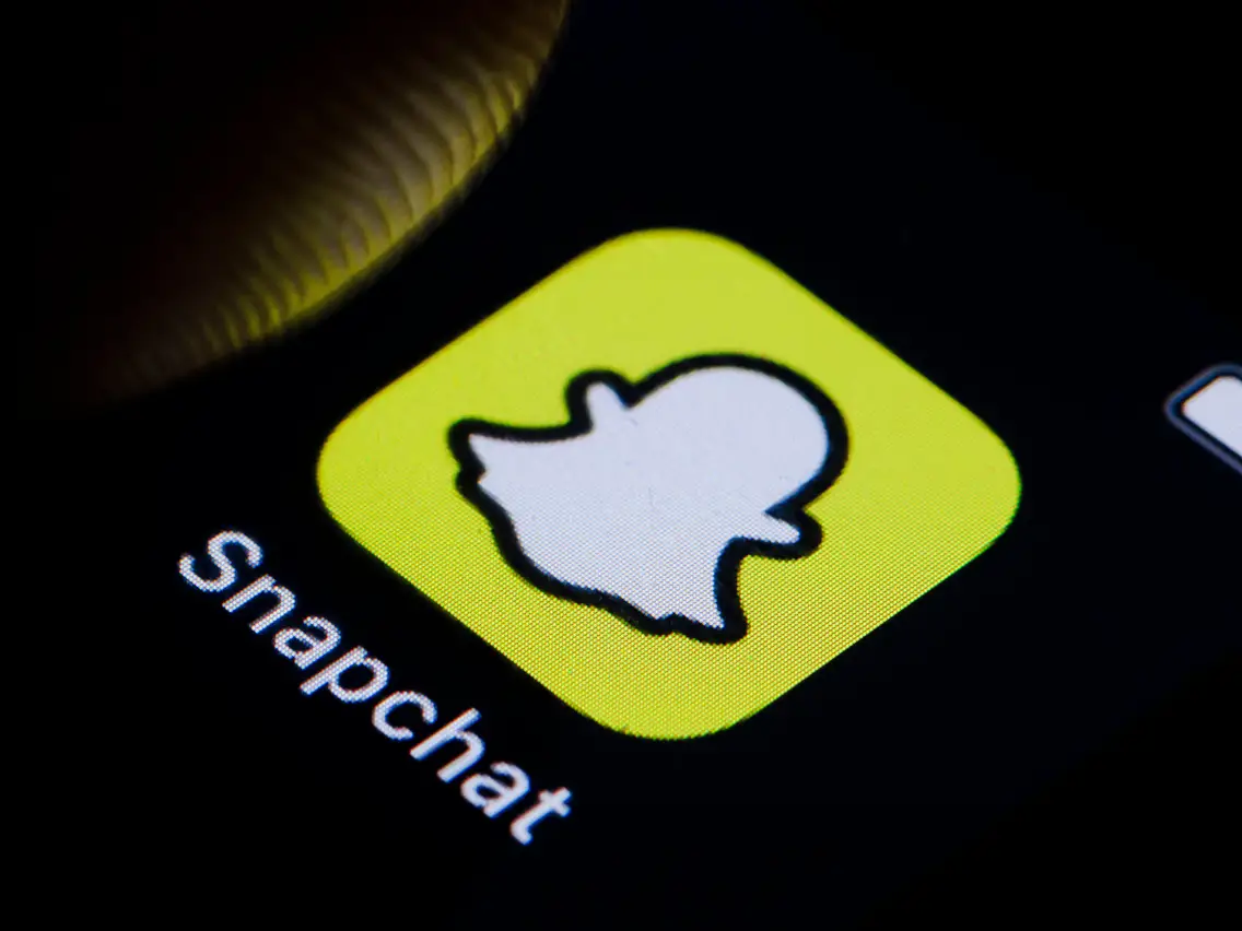 Snapchat to Introduce Ads in Main Chat Tab for the First Time