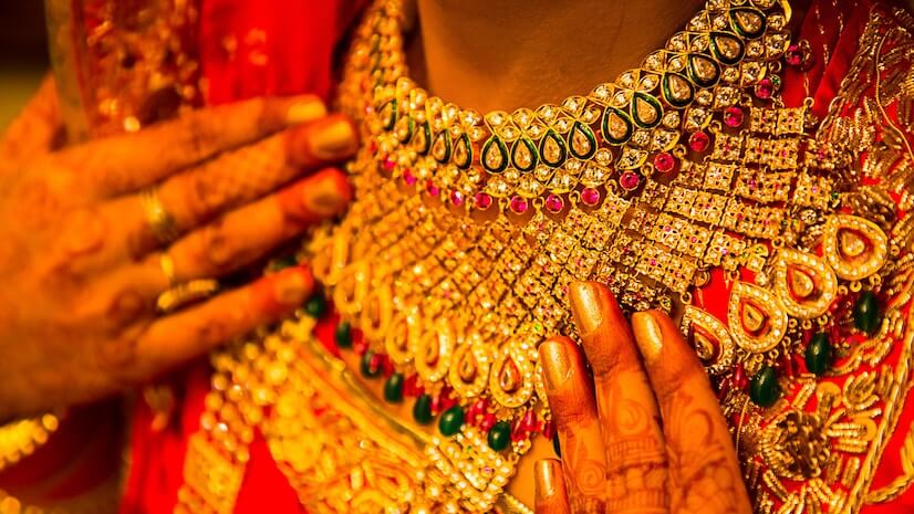 Senco Gold Shares Soar 10% on Stock Split, ₹500 Crore Fundraising Plans