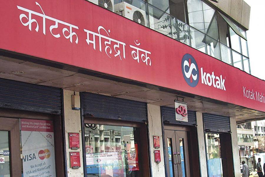 Kotak Mahindra Bank Shares Plunge 7%, Losing Rs 24,801.79 Crore in Market Value
