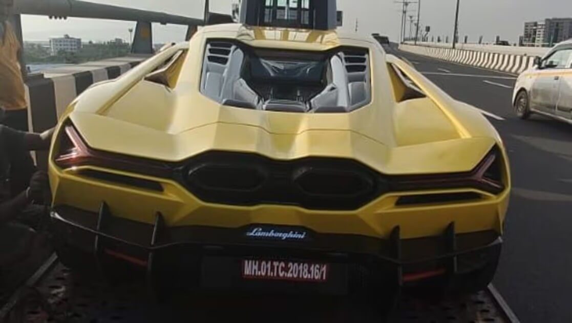 Gautam Singhania Criticizes Lamborghini India for Ignoring Issues with New Car