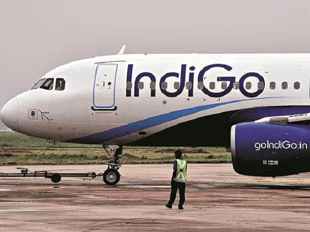 IndiGo Shares Drop 8% Following Weak Q2 Results