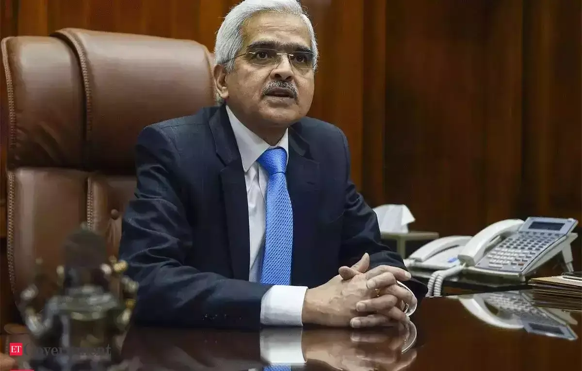 RBI Governor Announces Key Steps: CRR Cut, Revised GDP Target for FY25