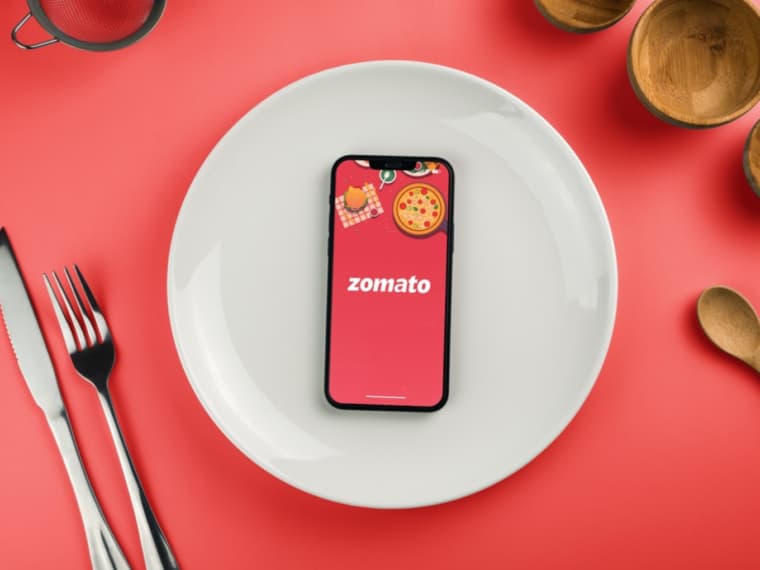 Zomato Hit with Rs 803.4 Crore GST Notice, Shares Dip