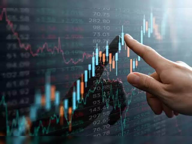 Top Stock Picks for 2025: Expert Recommendations for Your Portfolio