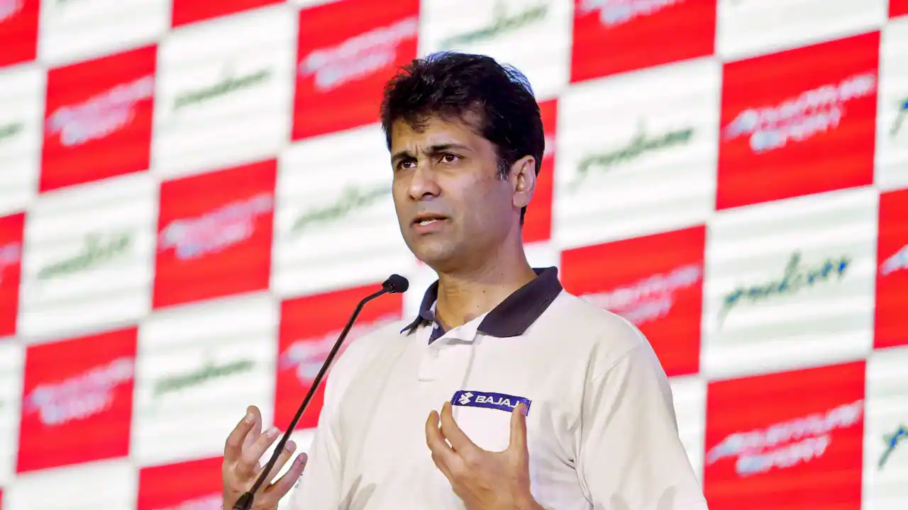 L&T Chairman Criticizes 90-Hour Workweek Idea, Rajiv Bajaj Joins Debate