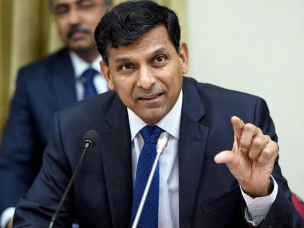Raghuram Rajan on Rupee's Fall: 