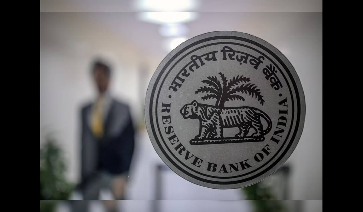 RBI Stops Withdrawals at New India Co-op Bank: Here’s What Depositors Can Do