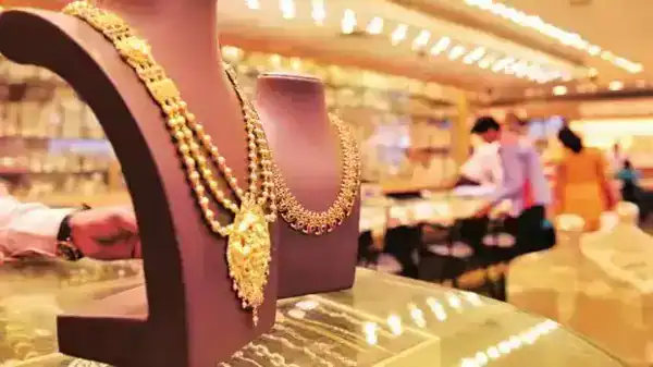 Gold Hits Record ₹89,450 per 10gm as Silver Crosses ₹1 Lakh