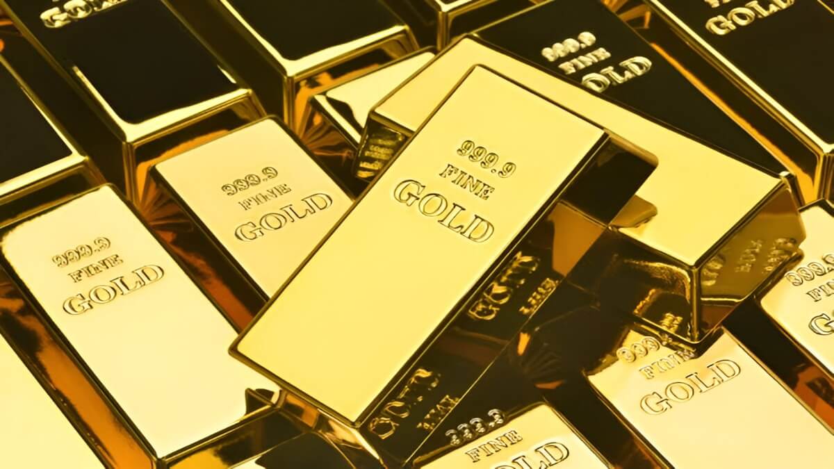 Gold and Silver Prices Drop Slightly Across Major Cities
