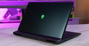 एलीनवेयर 18 एरिया-51: गेमिंग पावरहाउस का अनावरण