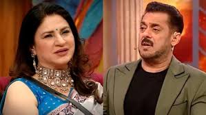 Salman Khan Calls Out Kunickaa Sadanand on Bigg Boss 19