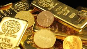 Gold Prices Dip as Investors Take Profits