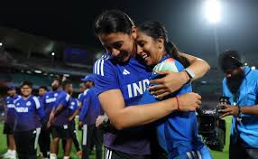 Jemimah Rodrigues Stays Back for Smriti Mandhana
