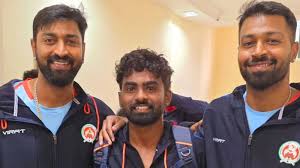 अमित पासी का रिकॉर्ड-तोड़ T20 डेब्यू शतक