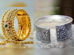 Gold & Silver Prices Surge After Fed Rate Cut